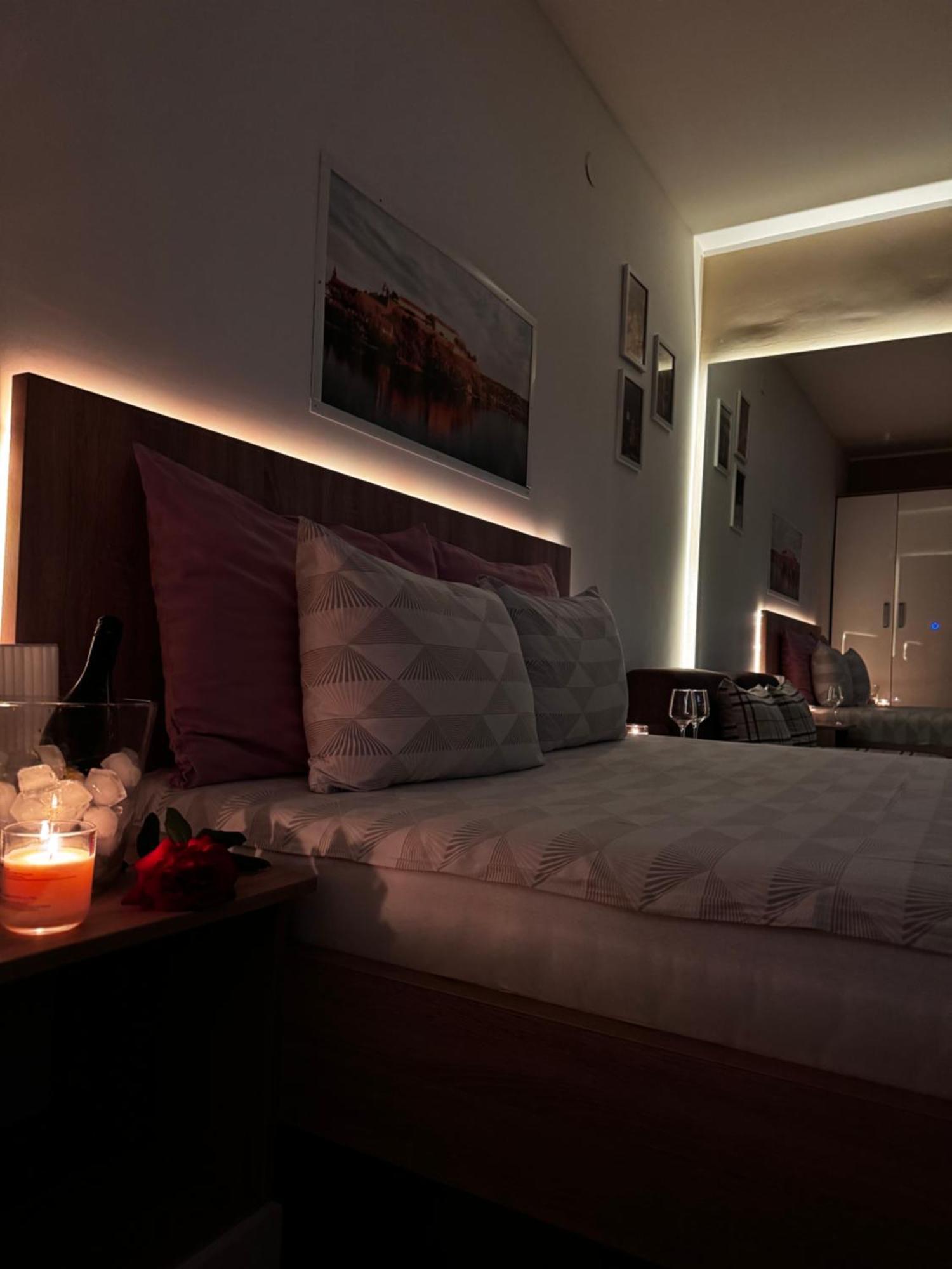 Post Apartmani A-1 Novi Sad Luaran gambar