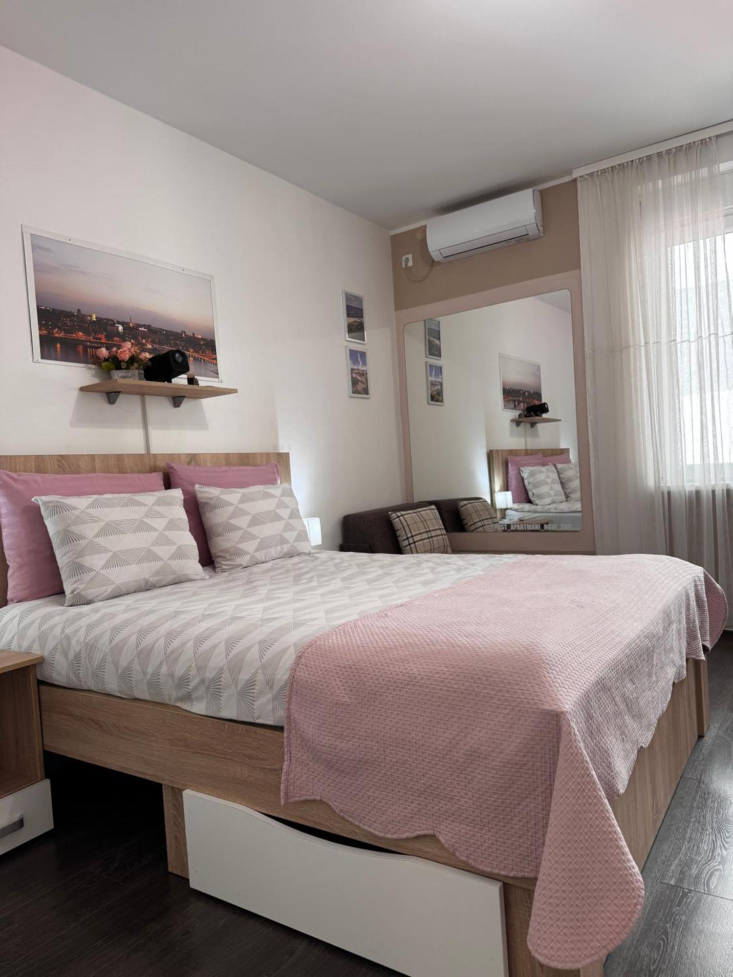 Post Apartmani A-1 Novi Sad Luaran gambar